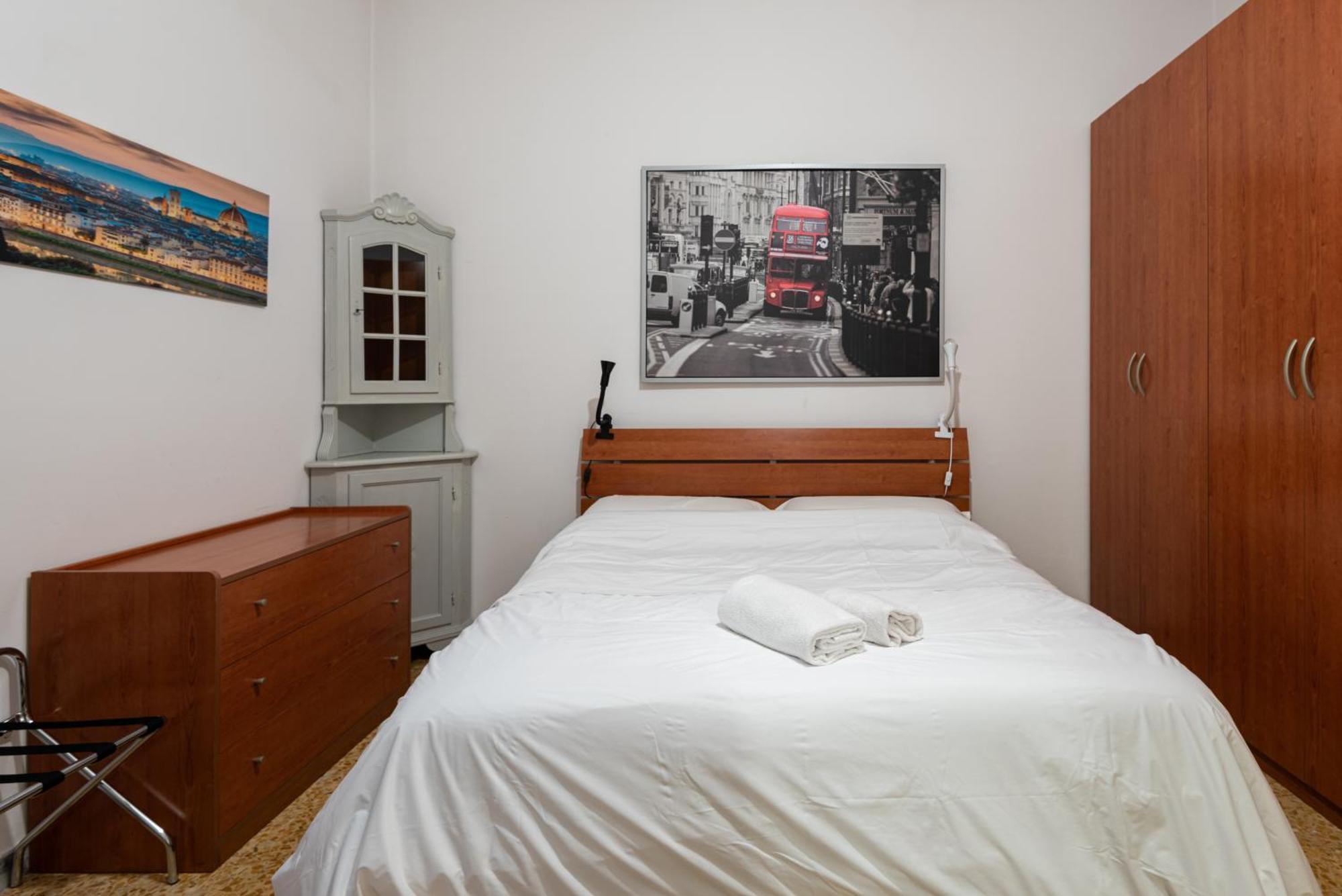 Comfortable Apartment 10 Minutes From City Center Флоренция Экстерьер фото