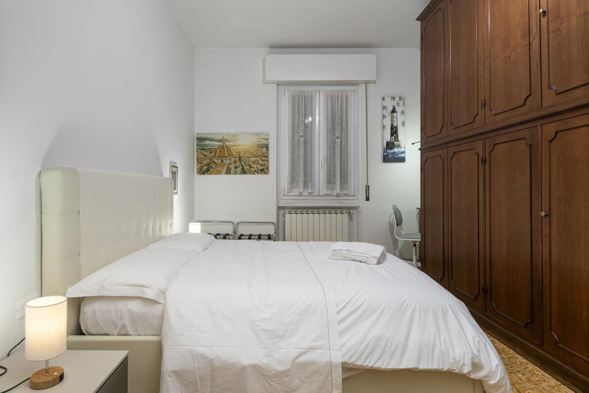 Comfortable Apartment 10 Minutes From City Center Флоренция Экстерьер фото