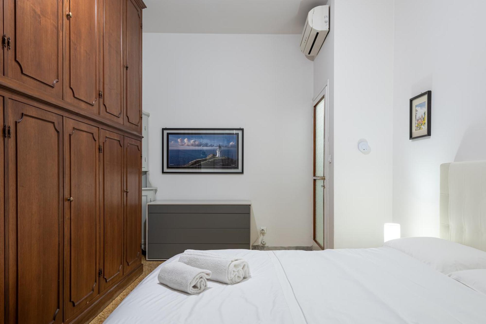 Comfortable Apartment 10 Minutes From City Center Флоренция Экстерьер фото